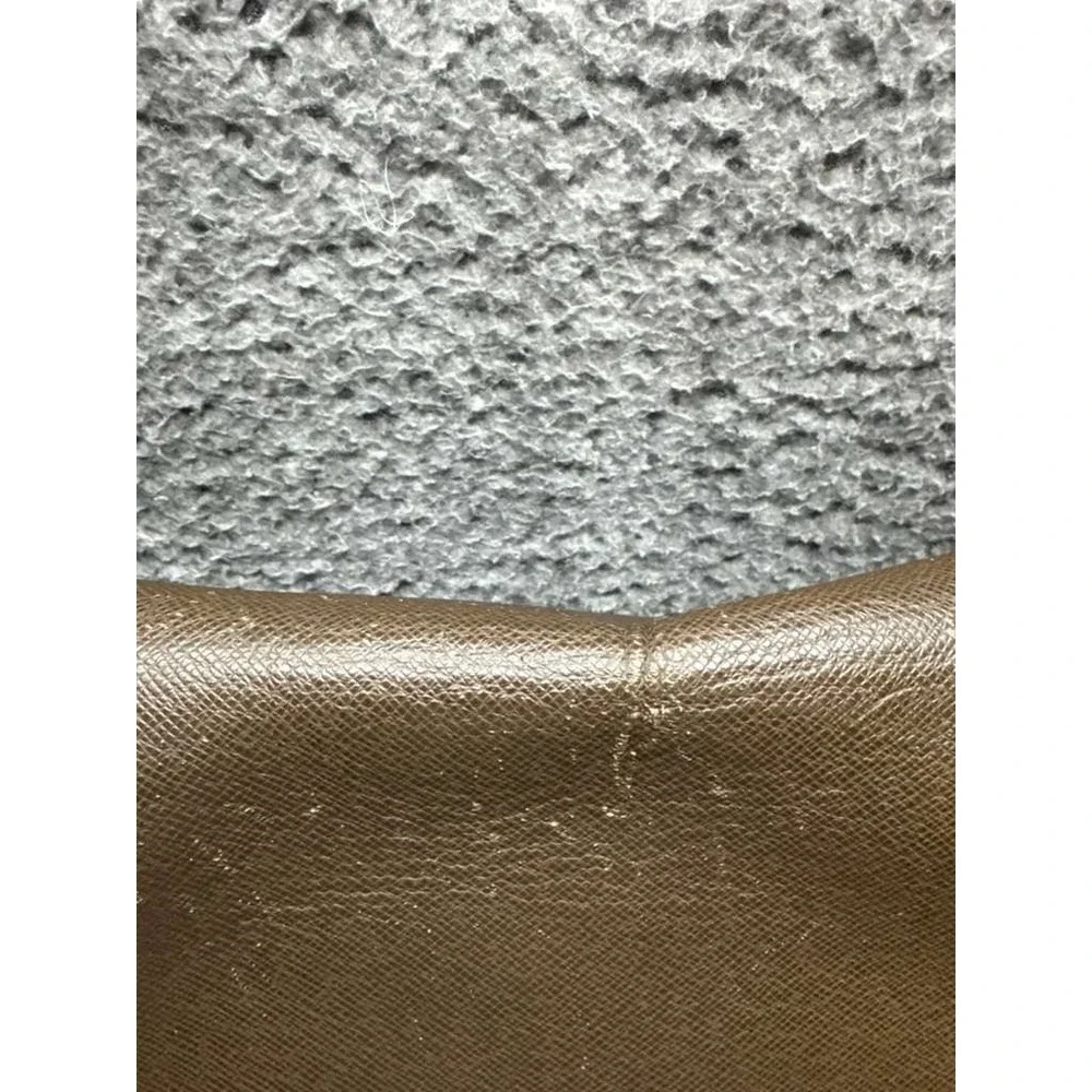 Louis Vuitton Taiga Viktor Leather Shoulder Messenger Bag Brown‎ 13.5
